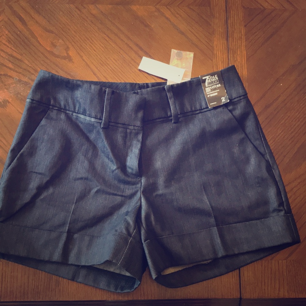 NY&Co sz 2 shorts NWT
